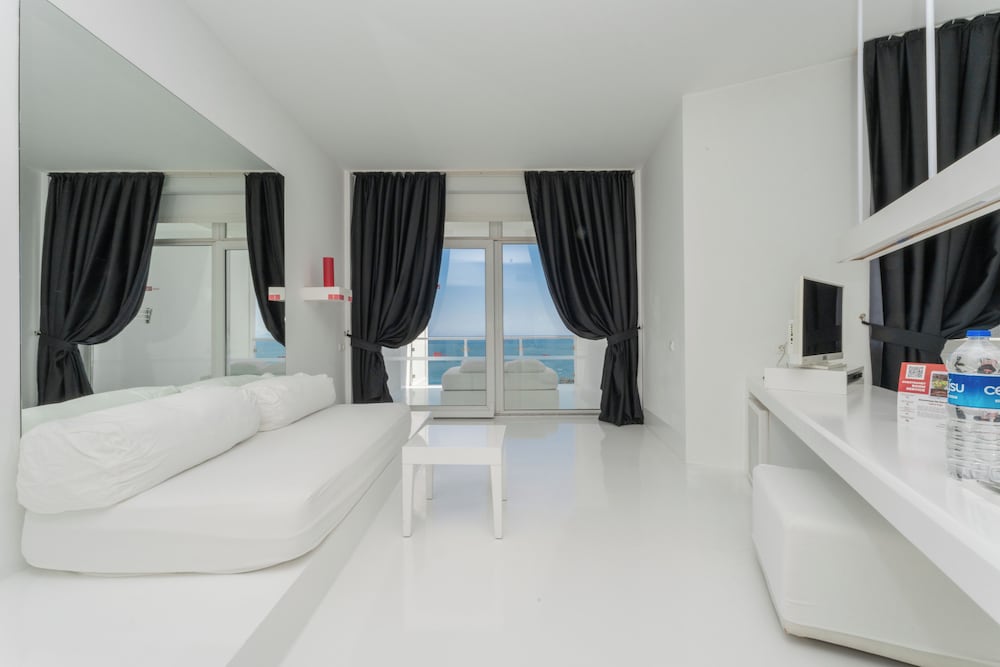 Hotel SU & Aqualand — Hotel rooms in Antalya