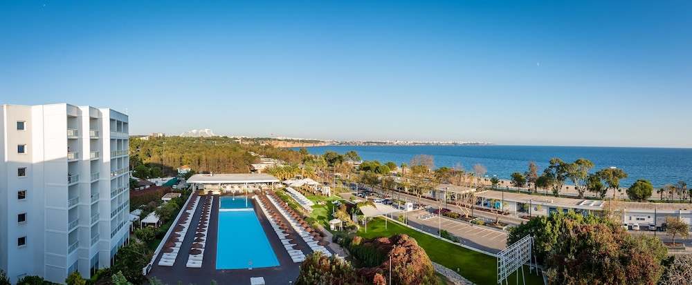 Hotel SU & Aqualand — Swimming pool in Antalya