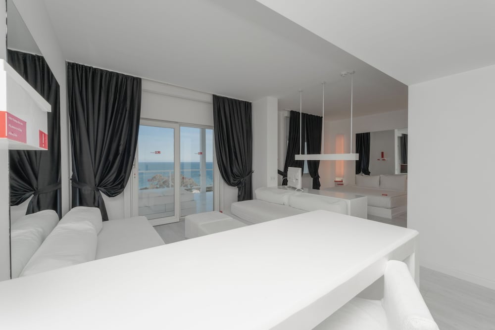 Hotel SU & Aqualand — Hotel rooms in Antalya