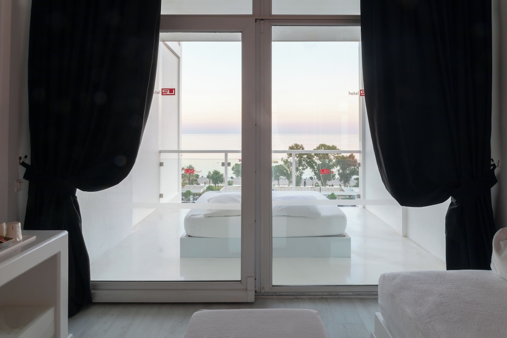 Hotel SU & Aqualand — Hotel rooms in Antalya