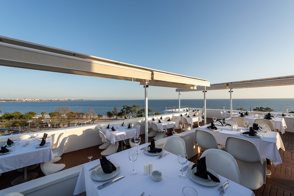 Hotel SU & Aqualand — Restaurant & bars in Antalya