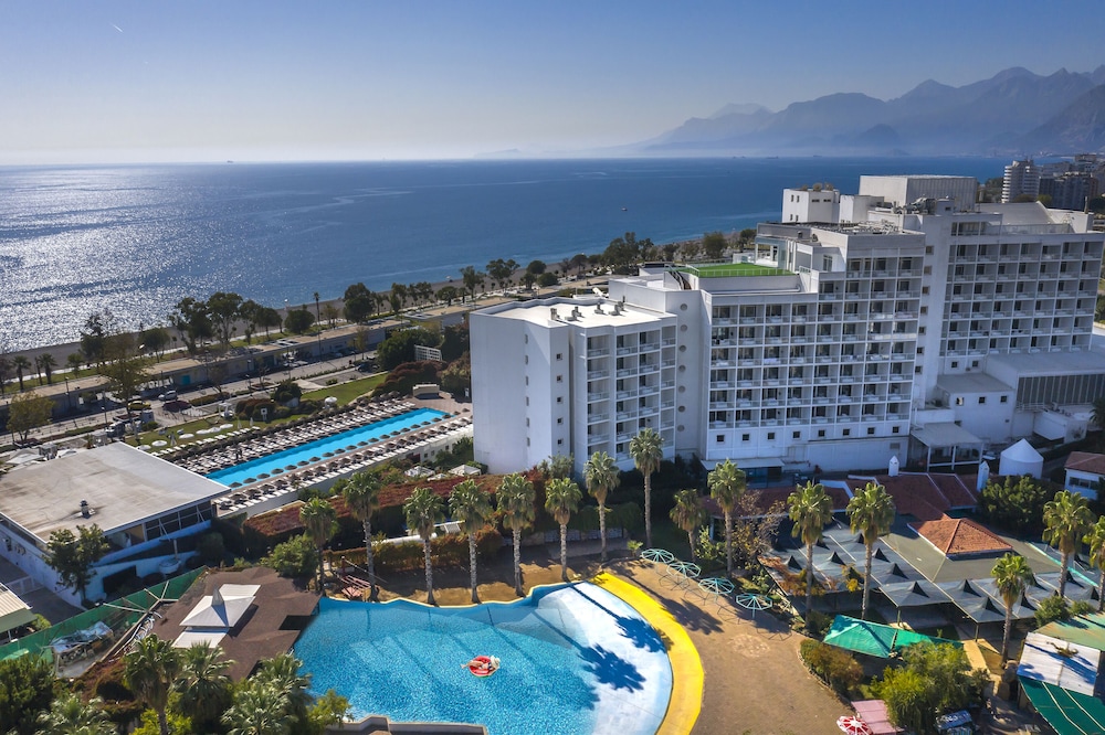 Hotel SU & Aqualand — Main photo in Antalya