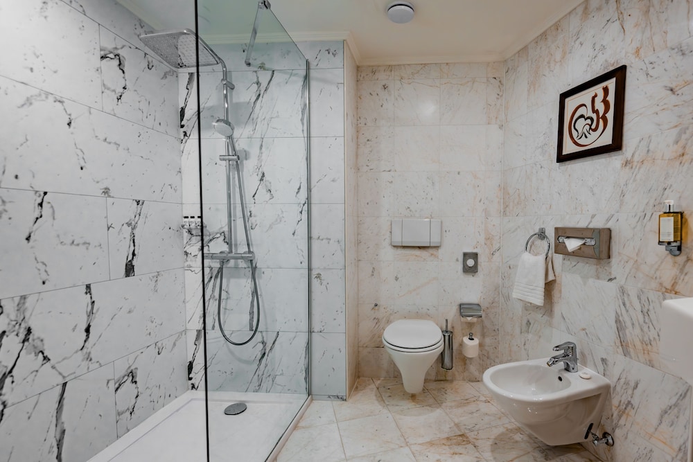 Grand Hotel Prague Towers — Hotel rooms in Prague, Prague
