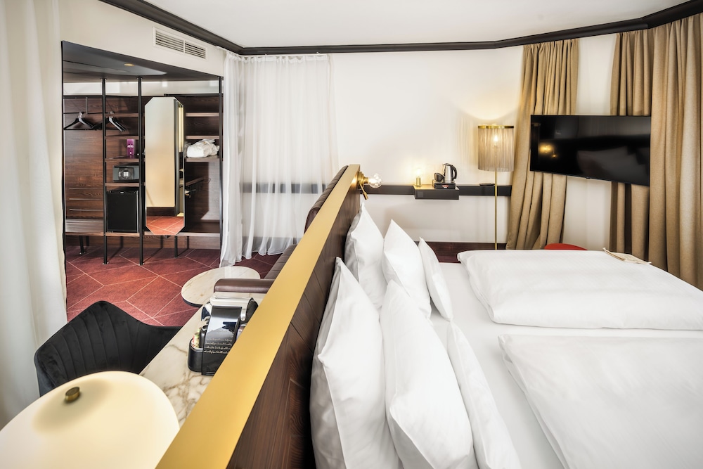 Diplomat Hotel Prague — Hotel rooms in Prague, Prague