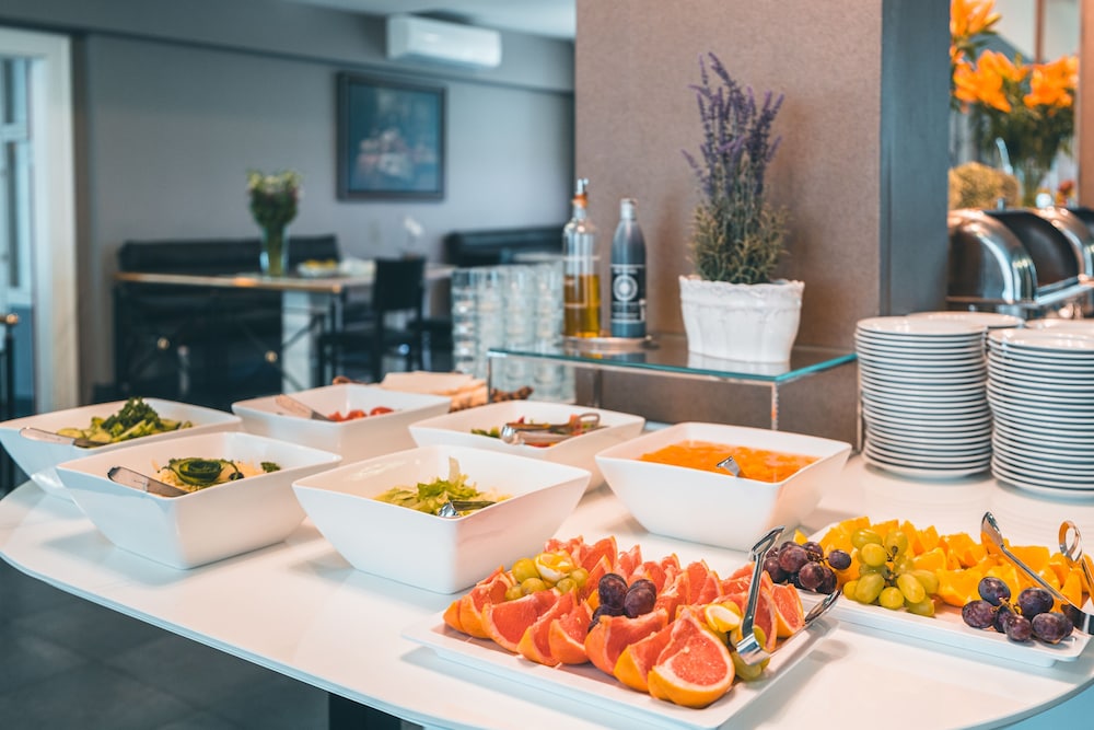 Hotel Elysee — Restaurant & bars in Prague, Prague