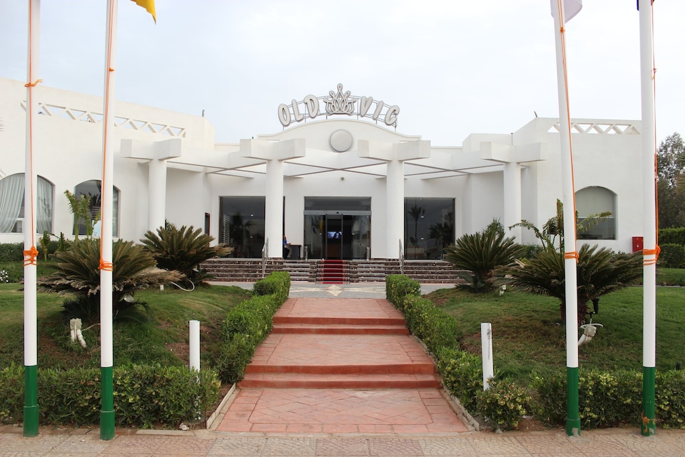 Old Vic Sharm Resort — Hotel building in Sharm El Sheikh, Red Sea