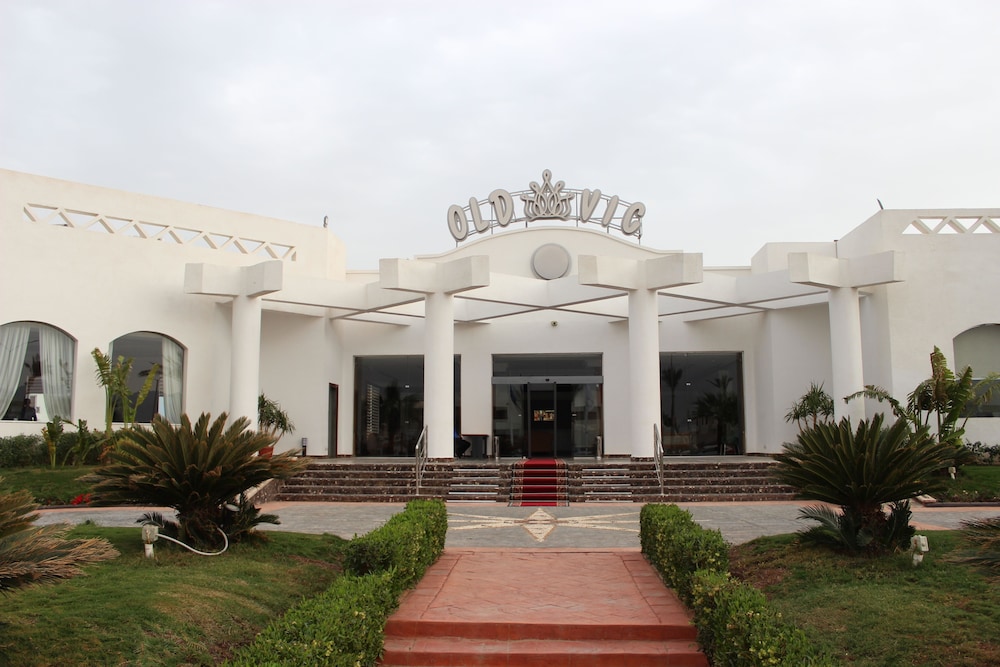 Old Vic Sharm Resort — Hotel building in Sharm El Sheikh, Red Sea
