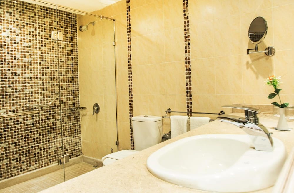 Old Vic Sharm Resort — Hotel rooms in Sharm El Sheikh, Red Sea