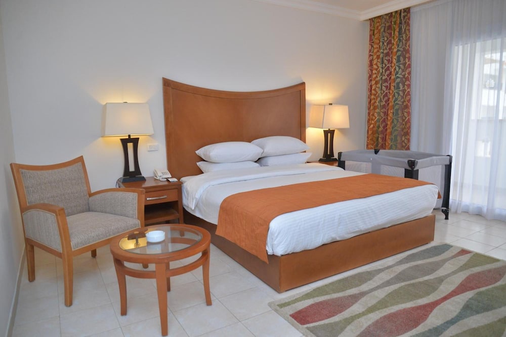 Old Vic Sharm Resort — Hotel rooms in Sharm El Sheikh, Red Sea