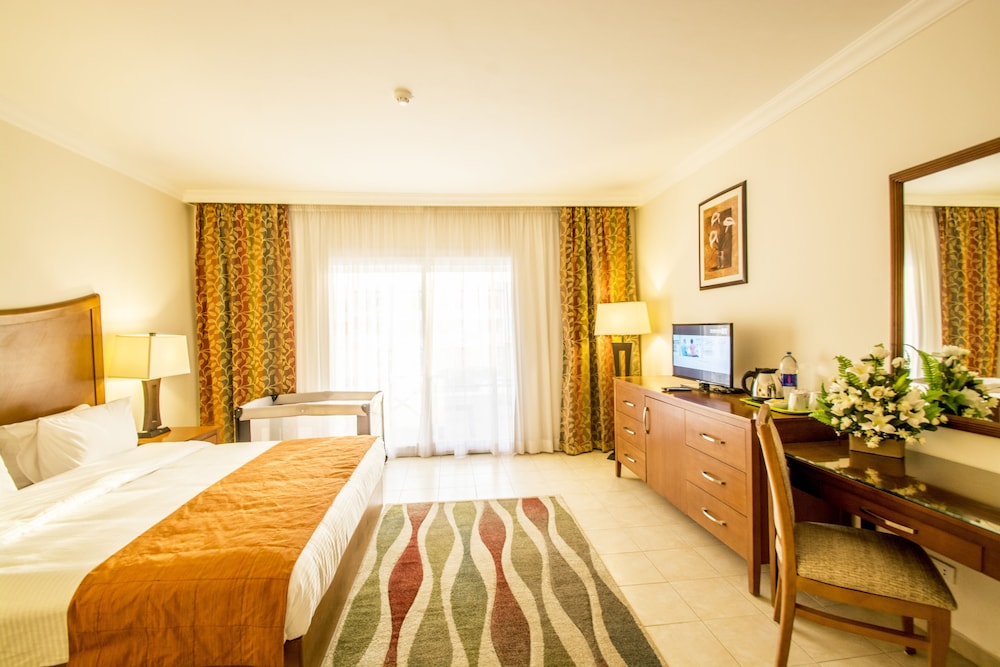 Old Vic Sharm Resort — Hotel rooms in Sharm El Sheikh, Red Sea