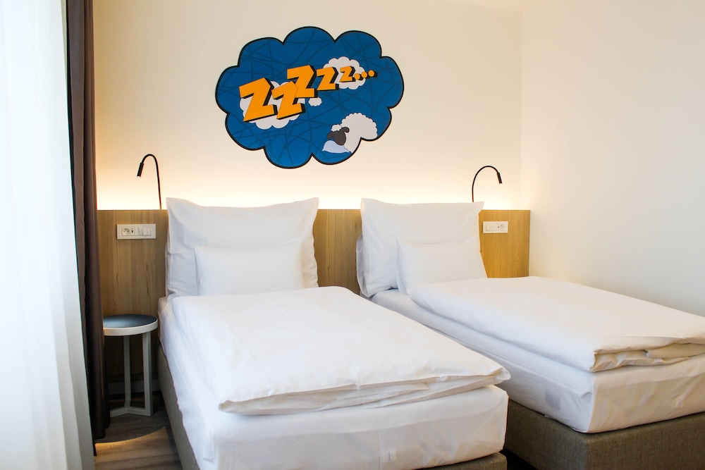 Comfort Hotel Prague City East — Hotel rooms in Prague, Prague
