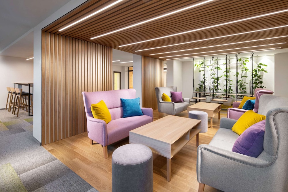 Comfort Hotel Prague City East — Hotel building in Prague, Prague