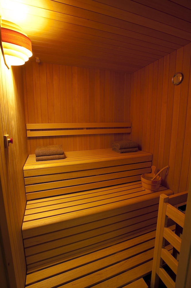 Best Western Plus The Hub Hotel — Spa in Milan, Lombardy