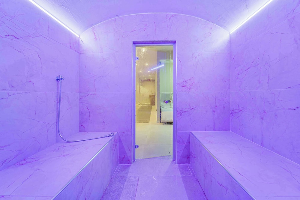 Best Western Plus The Hub Hotel — Spa in Milan, Lombardy