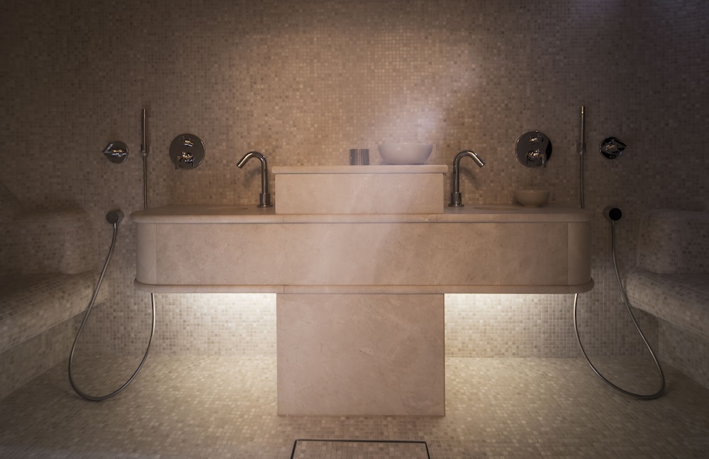 Four Seasons Hotel Prague — Spa in Prague, Prague