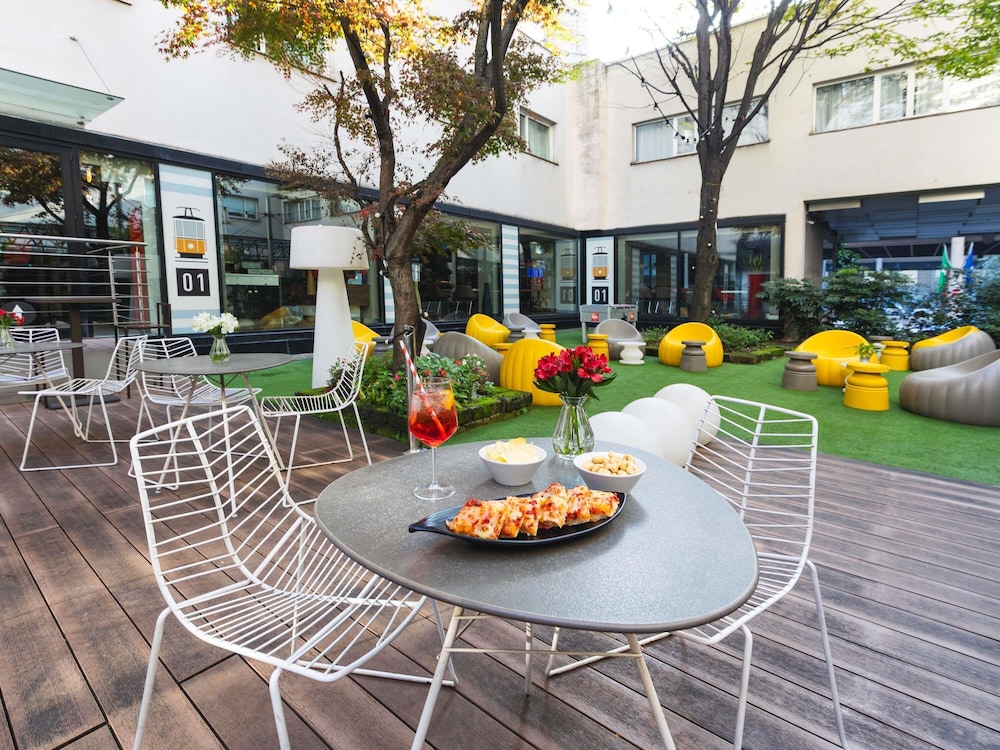ibis Milano Centro — Restaurant & bars in Milan, Lombardy