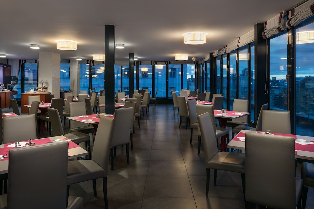 Hotel Galileo Prague — Restaurant & bars in Prague, Prague