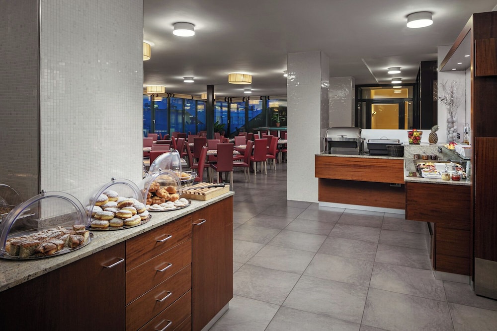 Hotel Galileo Prague — Restaurant & bars in Prague, Prague