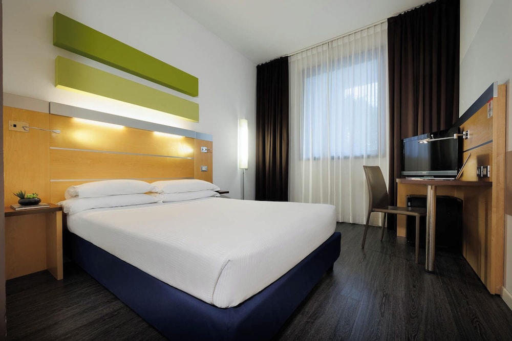 iH Hotels Milano Gioia — Hotel rooms in Milan, Lombardy