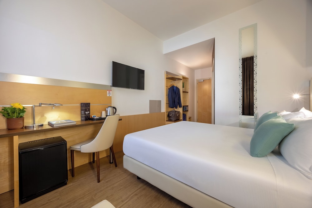 iH Hotels Milano Gioia — Hotel rooms in Milan, Lombardy
