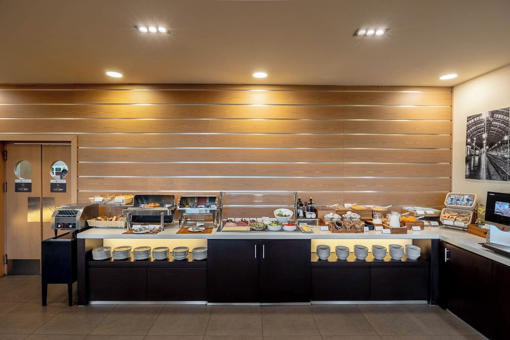 iH Hotels Milano Gioia — Restaurant & bars in Milan, Lombardy