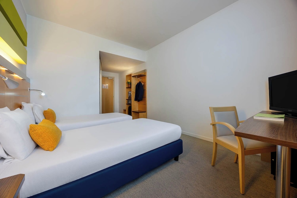 iH Hotels Milano Gioia — Hotel rooms in Milan, Lombardy