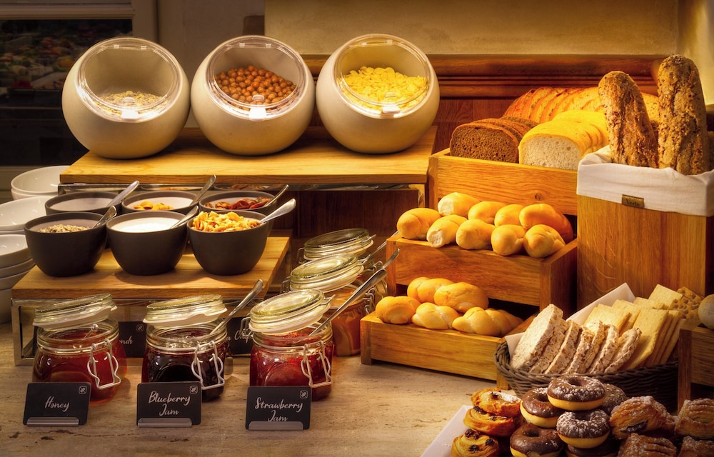 Hotel Golden Star — Restaurant & bars in Prague, Prague