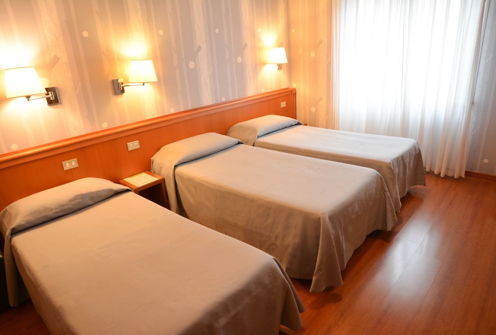 eco Hotel Milano & BioRiso Restaurant — Hotel rooms in Milan, Lombardy