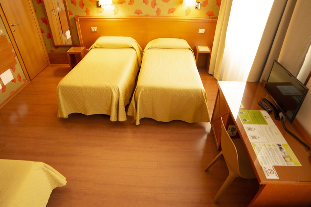 eco Hotel Milano & BioRiso Restaurant — Hotel rooms in Milan, Lombardy