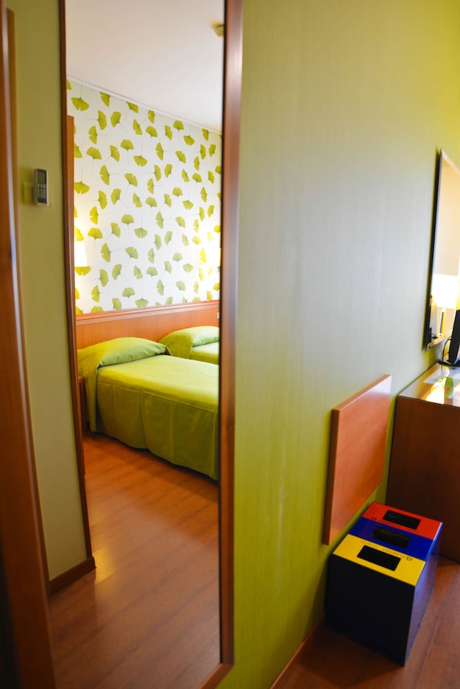 eco Hotel Milano & BioRiso Restaurant — Hotel rooms in Milan, Lombardy