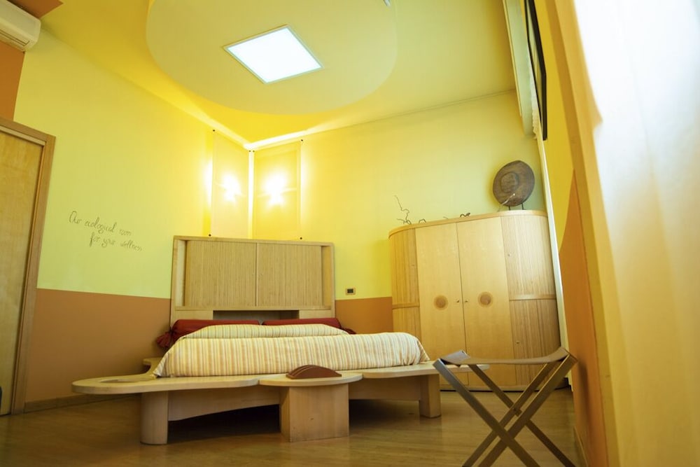 eco Hotel Milano & BioRiso Restaurant — Hotel rooms in Milan, Lombardy