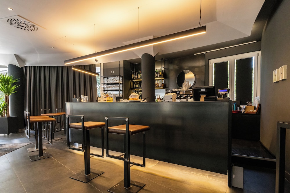 Hotel Da Vinci — Restaurant & bars in Milan, Lombardy
