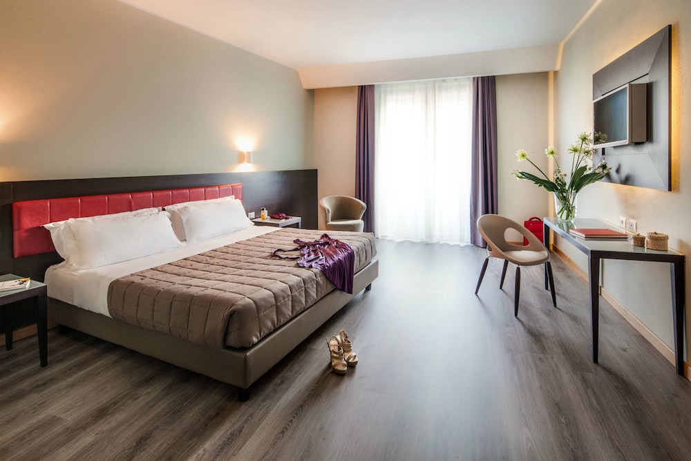 Hotel Da Vinci — Hotel rooms in Milan, Lombardy