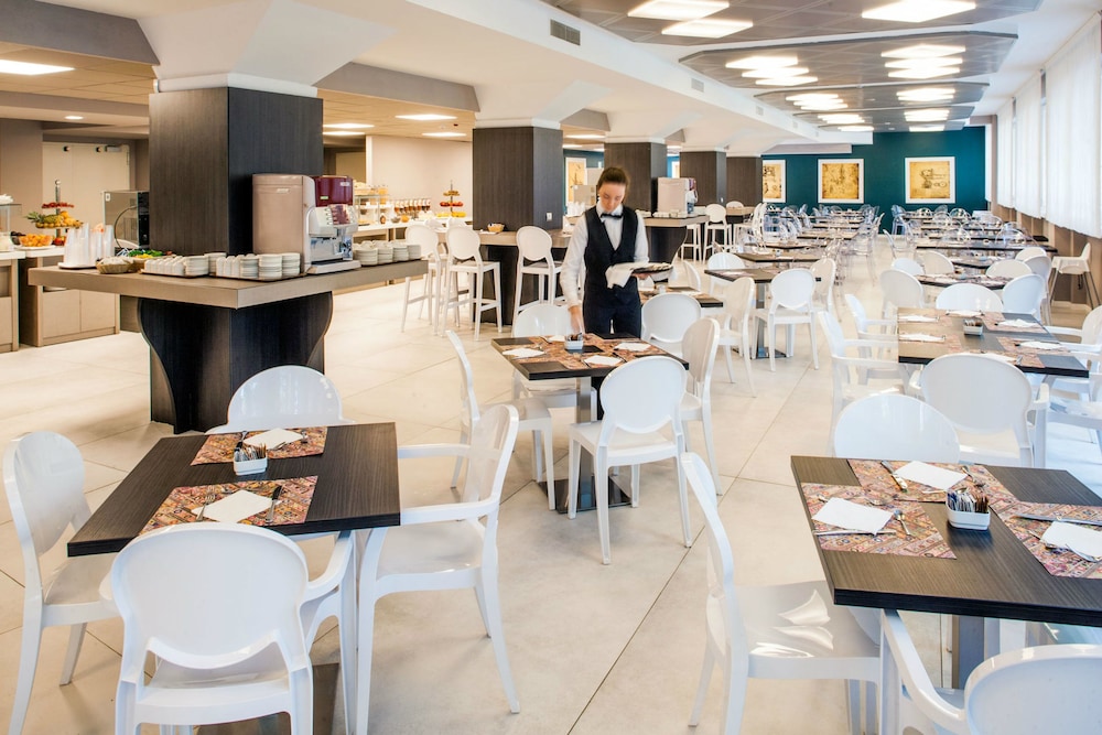 Hotel Da Vinci — Restaurant & bars in Milan, Lombardy
