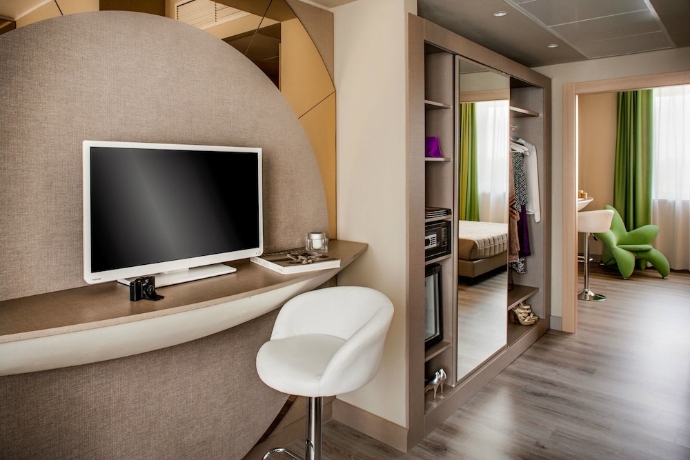 Hotel Da Vinci — Hotel rooms in Milan, Lombardy
