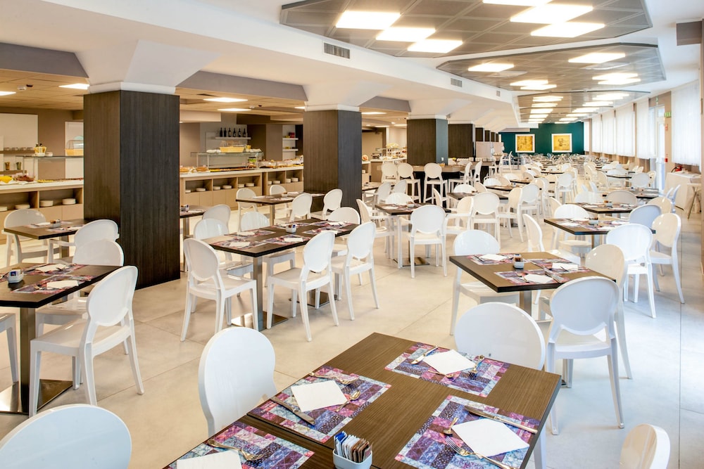 Hotel Da Vinci — Restaurant & bars in Milan, Lombardy