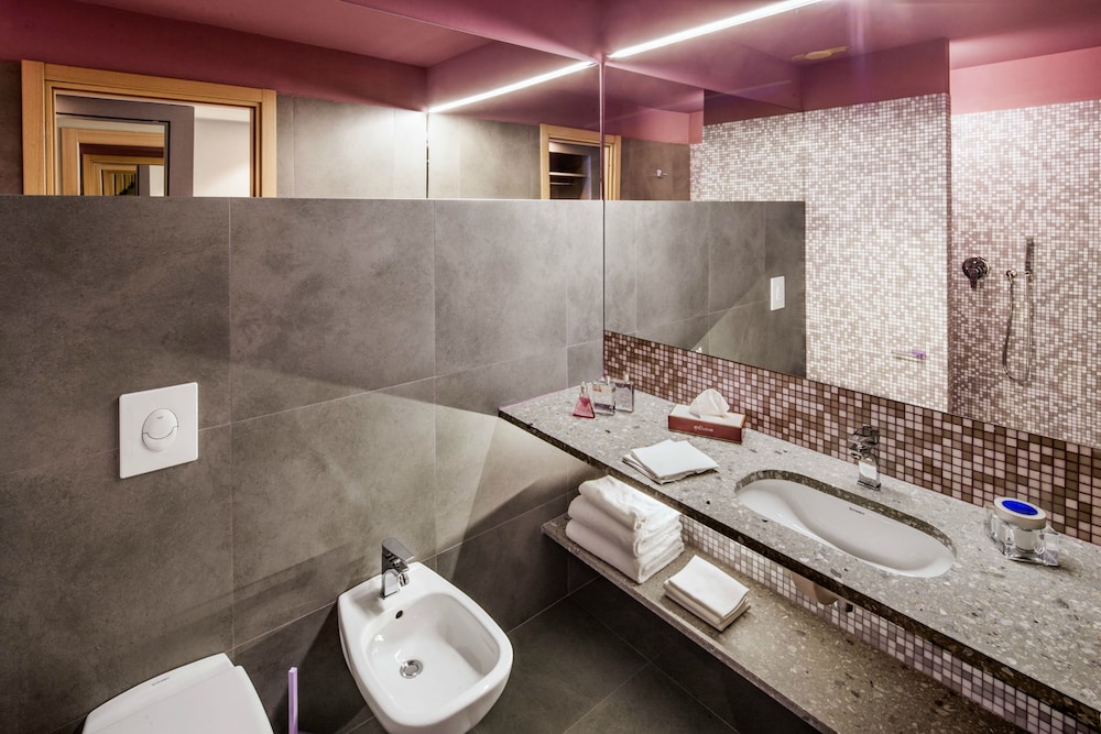 Hotel Da Vinci — Hotel rooms in Milan, Lombardy