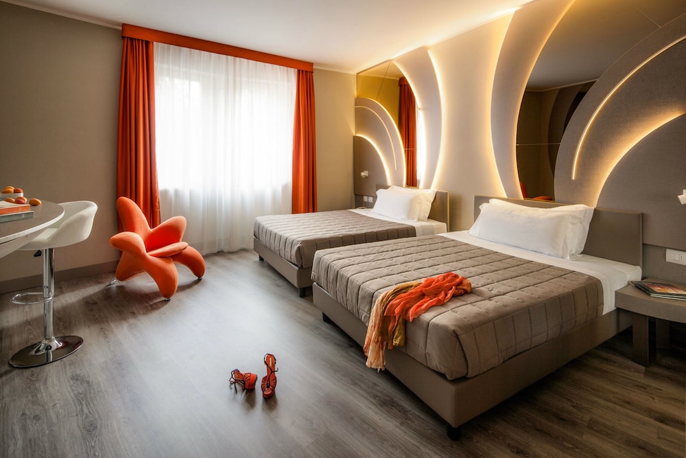 Hotel Da Vinci — Hotel rooms in Milan, Lombardy