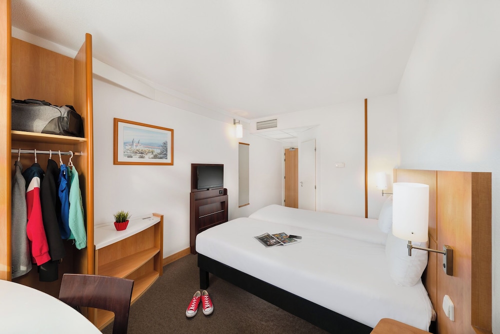 Ibis Praha Mala Strana — Hotel rooms in Prague, Prague