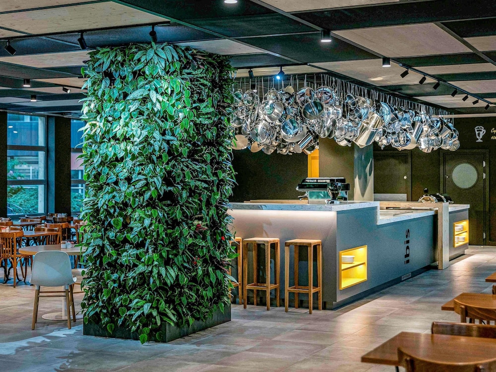 ibis Praha Wenceslas Square — Restaurant & bars in Prague, Prague