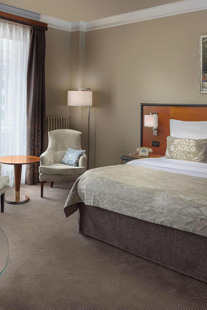 Jalta Boutique Hotel — Hotel rooms in Prague, Prague