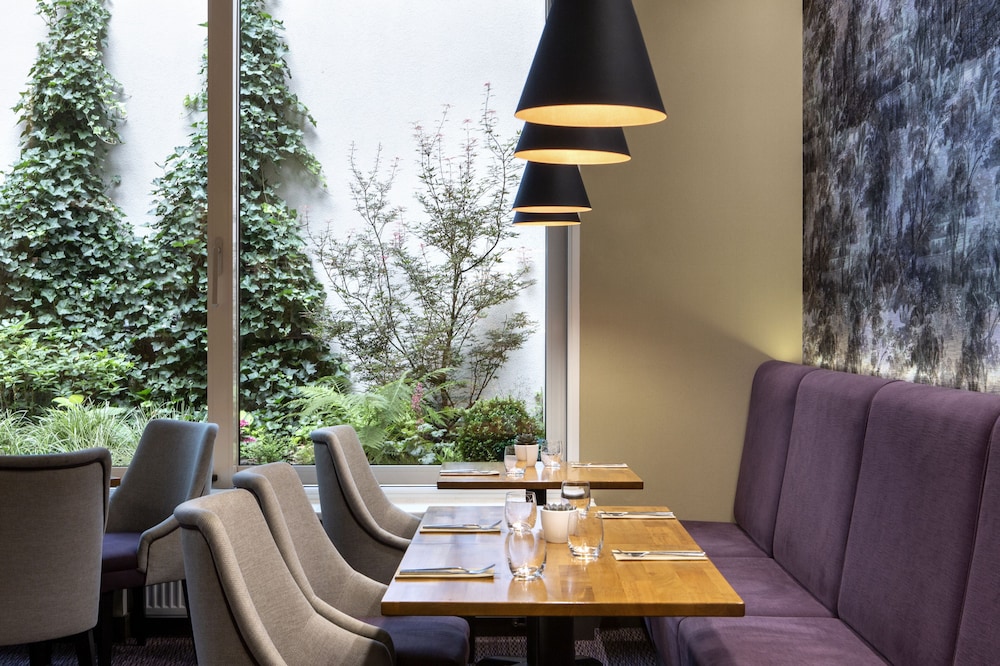 Botanique Hotel Prague — Restaurant & bars in Prague, Prague