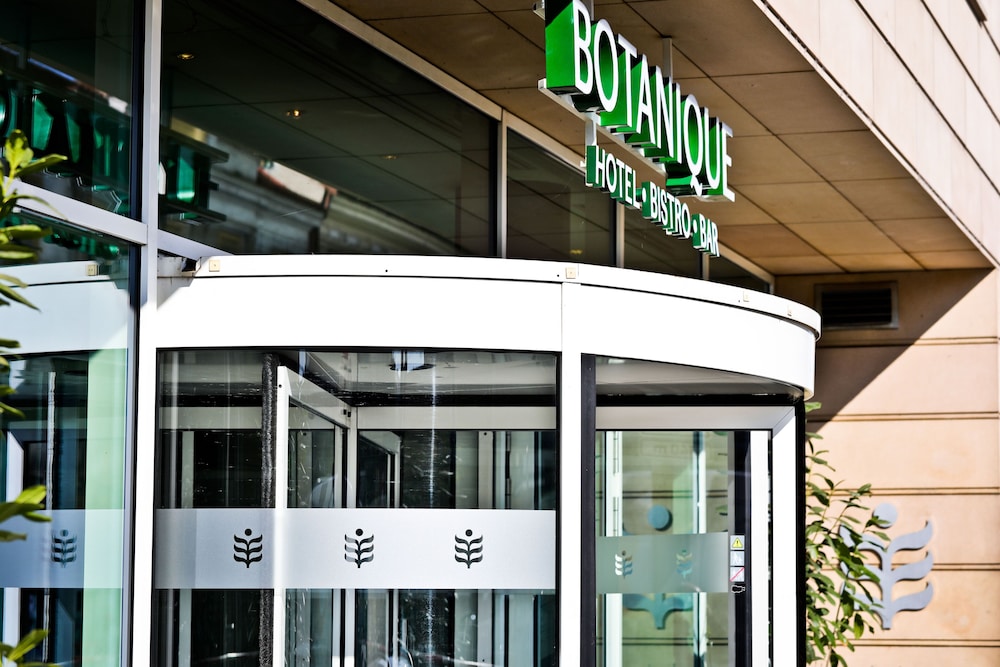 Botanique Hotel Prague — Hotel building in Prague, Prague