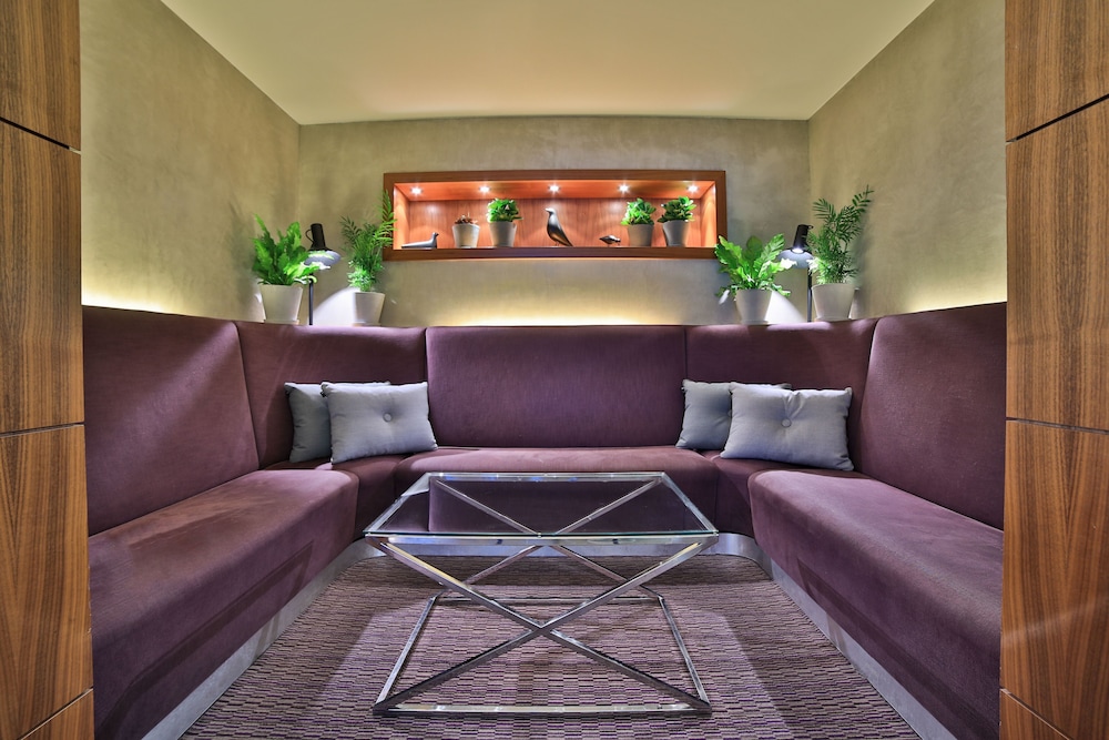 Botanique Hotel Prague — Hotel rooms in Prague, Prague