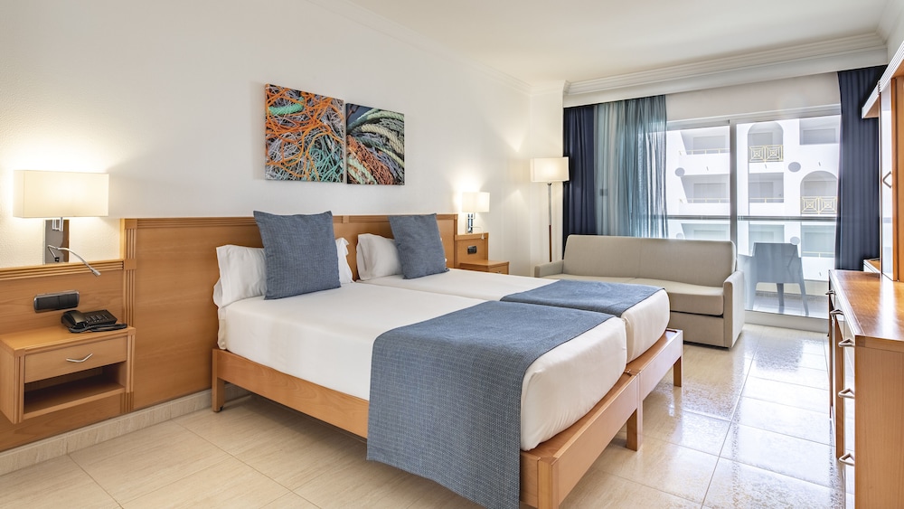 Ukino Terrace Algarve - Concept Hotel — Hotel rooms in Armação de Pêra, Faro