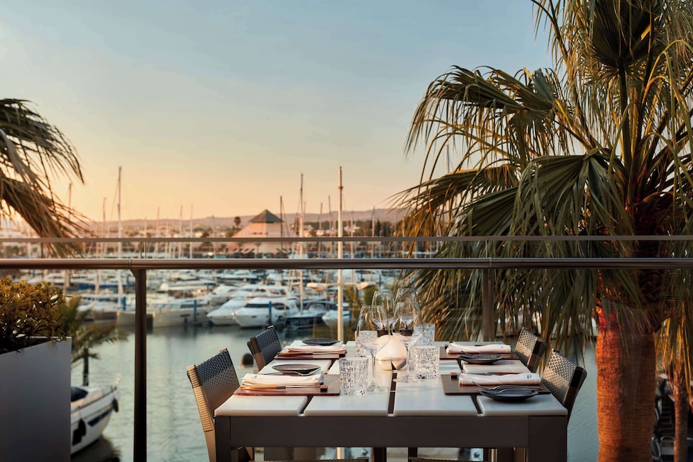 Tivoli Marina Vilamoura — Restaurant & bars in Vilamoura, Faro