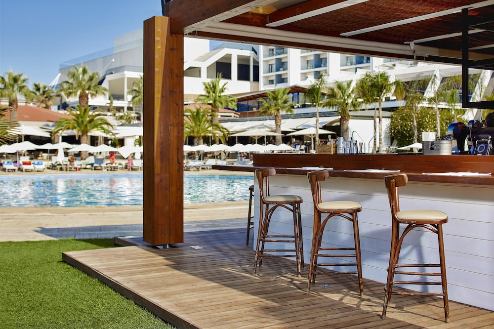 Tivoli Marina Vilamoura — Restaurant & bars in Vilamoura, Faro
