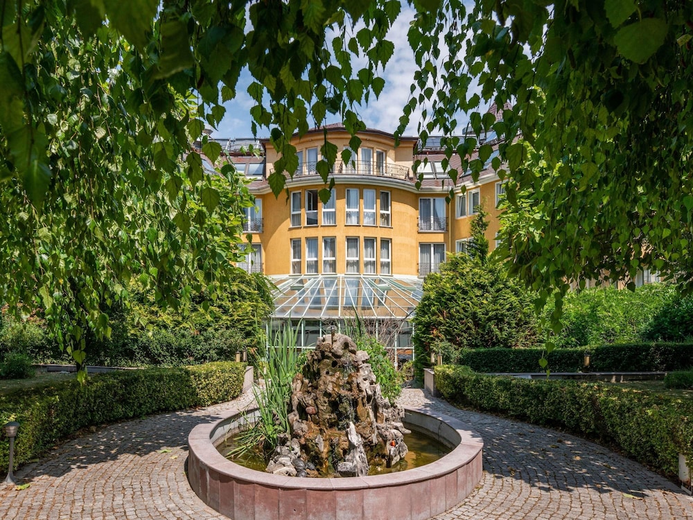 Maison Sofia - MGallery — Hotel building in Sofia, Sofia (province)