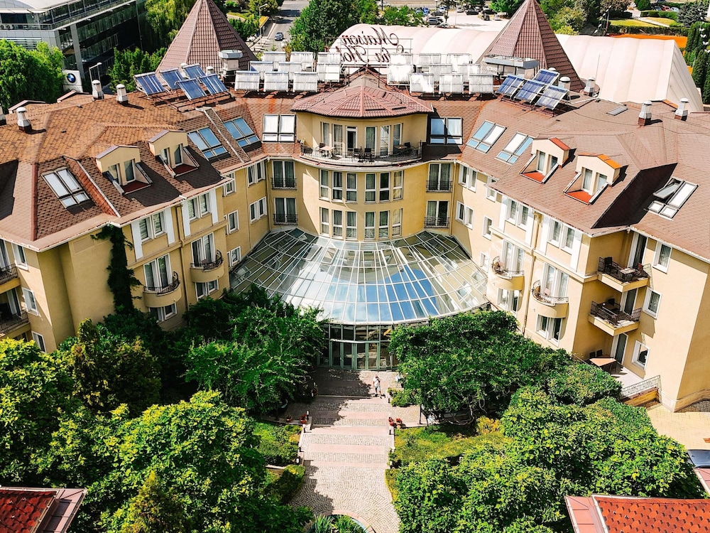 Maison Sofia - MGallery — Hotel building in Sofia, Sofia (province)