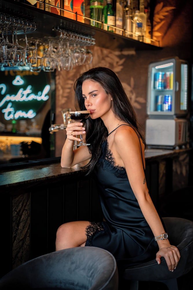 Hilton Sofia — Restaurant & bars in Sofia, Sofia (province)